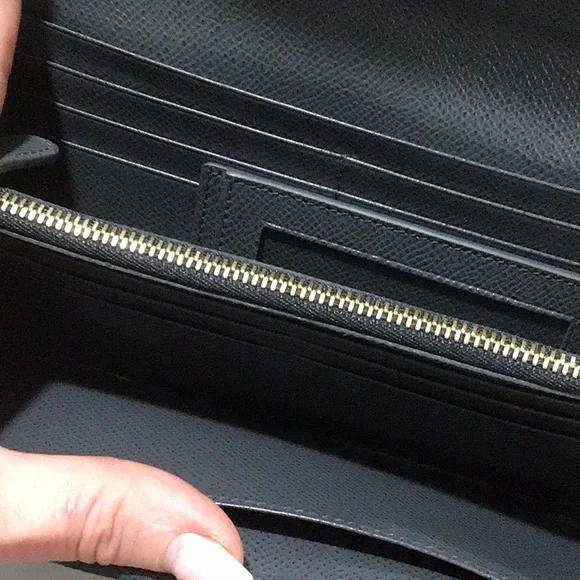 New Salvatore Ferragamo Leather Wallet Stromboli Sand - Picture 6 of 13